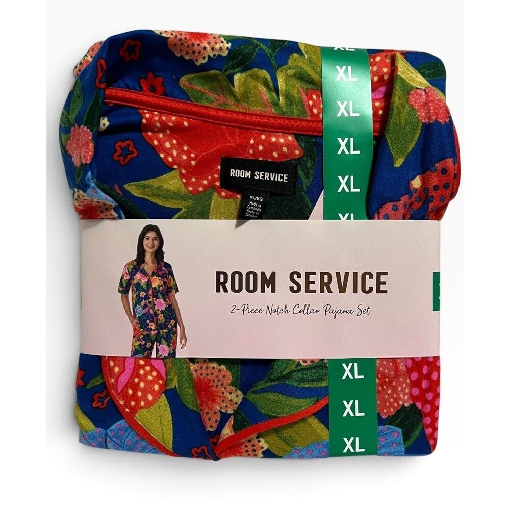 Room Service Womens XL Blue Floral 2pc Pajama Set Notch Collar Button Front NWT
